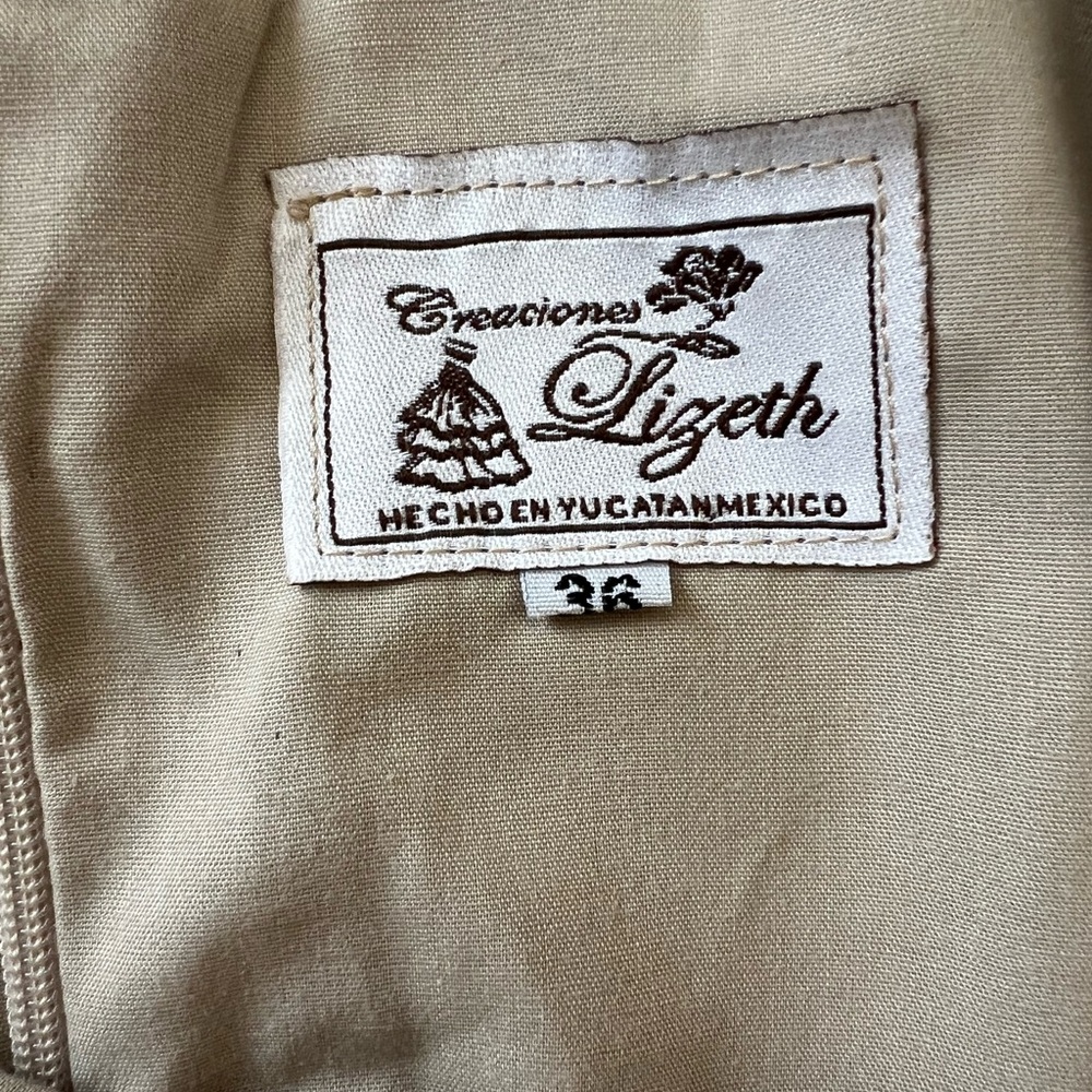 Vintage Mexican Artisan Floral Embroidered Shift Dress Beige Size 36 - Picture 11 of 14